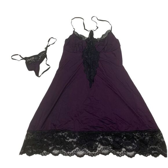 Plum lace lingerie Set - Picture 1 of 6